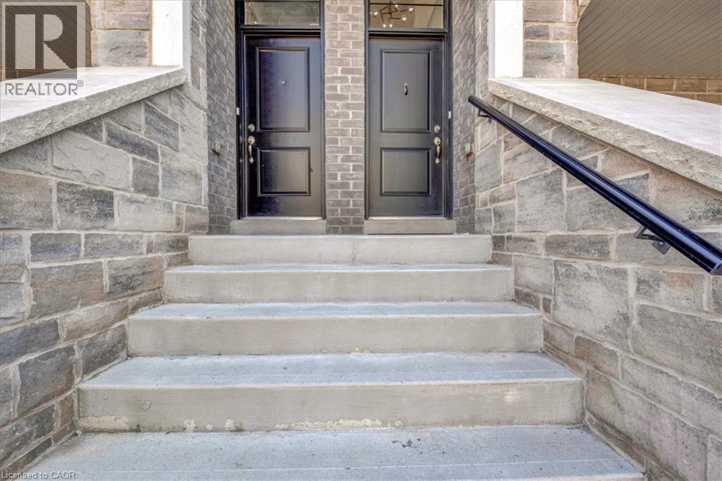 383 Dundas Street E Unit# 26, Waterdown, Ontario  L8B 1X6 - Photo 3 - 40765788