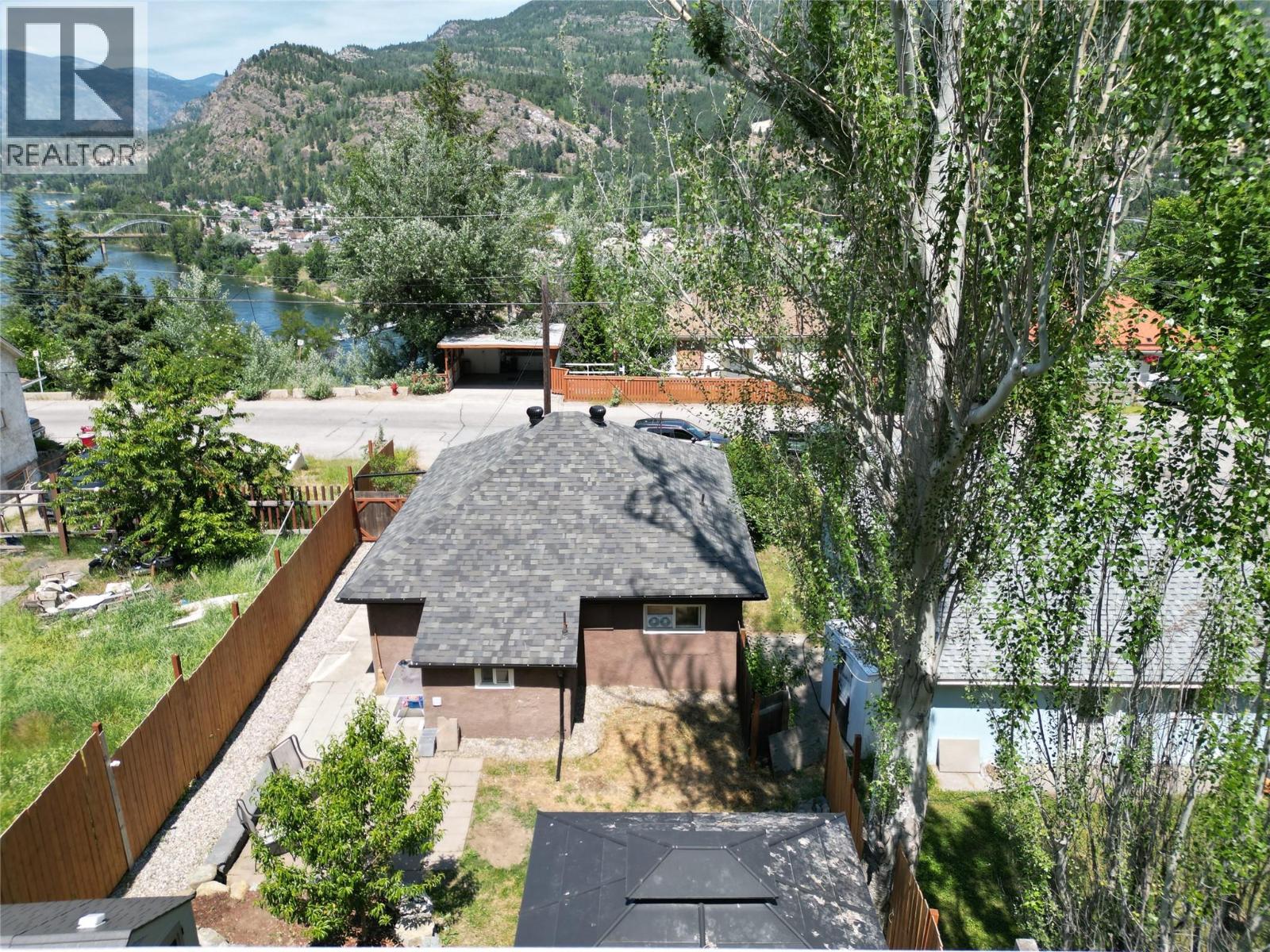 2006 Daniel Street, Trail, British Columbia  V1R 4G9 - Photo 29 - 10361878