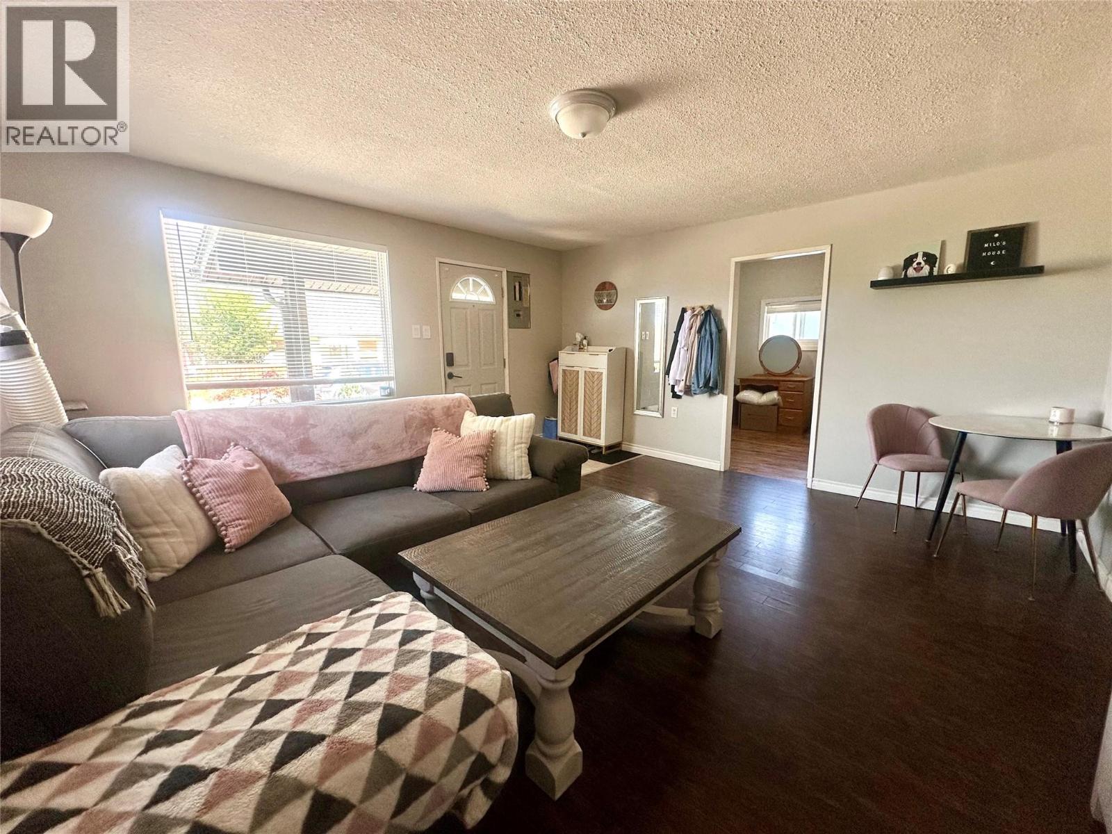 2006 Daniel Street, Trail, British Columbia  V1R 4G9 - Photo 6 - 10361878
