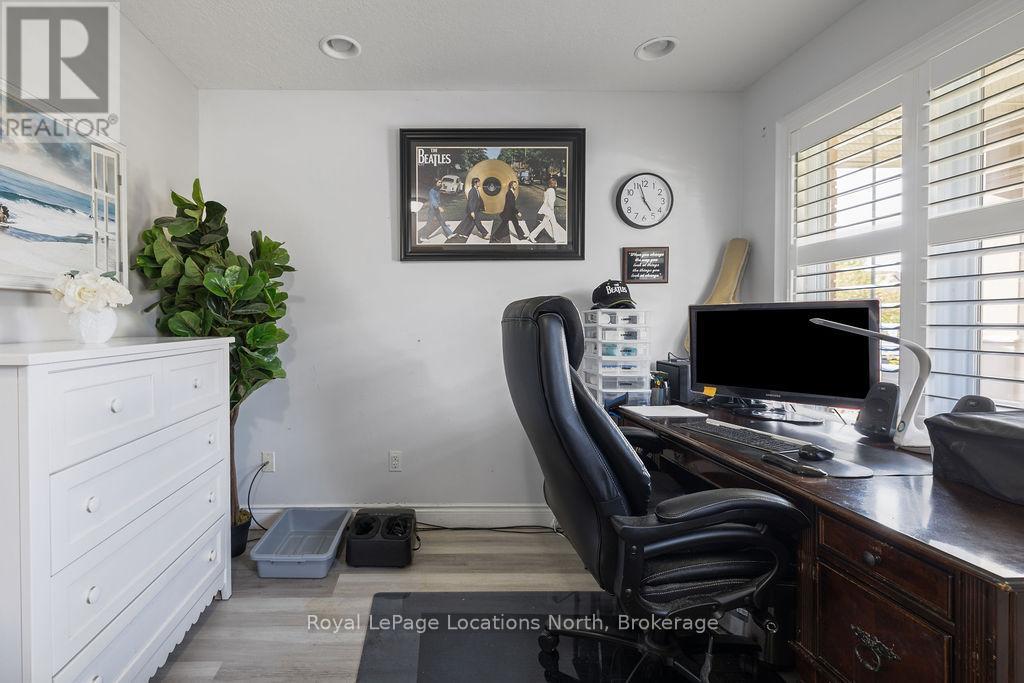 115 Chamberlain Crescent, Collingwood, Ontario  L9Y 0E6 - Photo 5 - S12384634