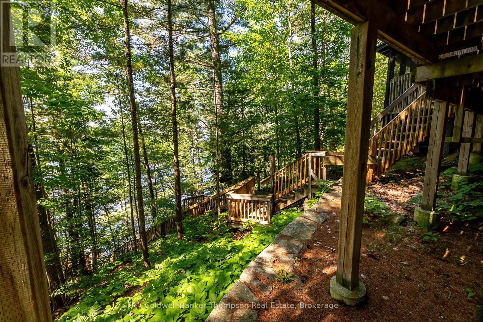 148 Golden Pheasant Drive, Huntsville, Ontario  P1H 1B3 - Photo 34 - X12384669