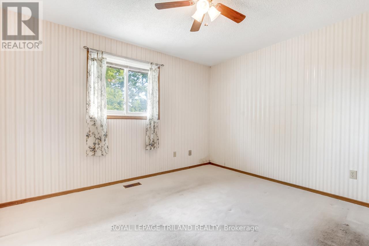 306 Highview Drive, St. Thomas, Ontario  N5R 5W9 - Photo 11 - X12384557