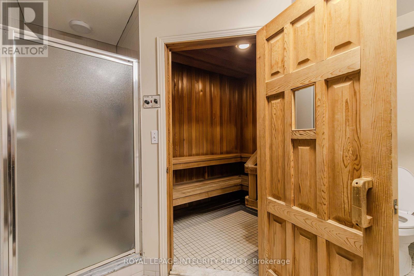 203 - 3099 Carling Avenue, Ottawa, Ontario  K2H 5A6 - Photo 45 - X12384554