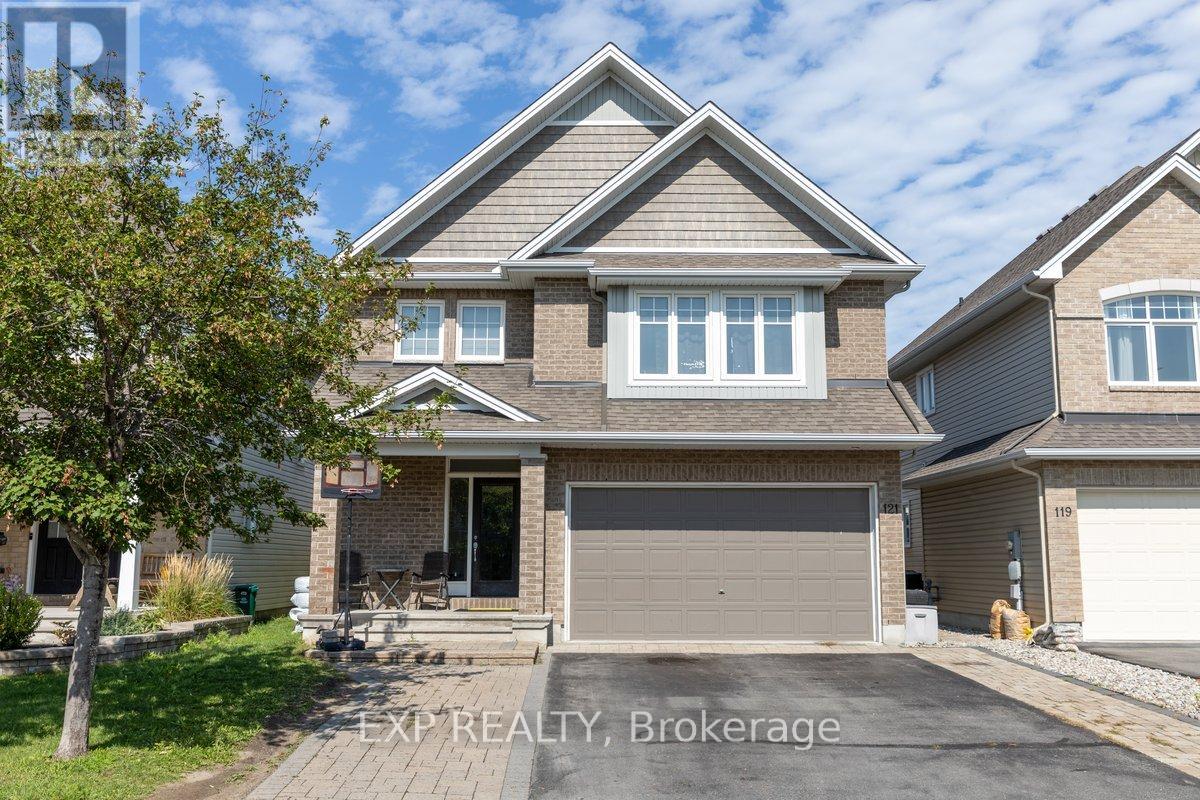 Property at 121 DAGLAN CRESCENT image 1