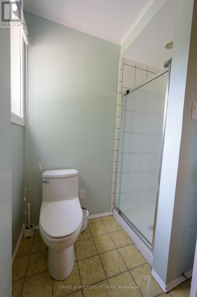 6258 Richmond Road, Ottawa, Ontario  K0A 2Z0 - Photo 11 - X12384647