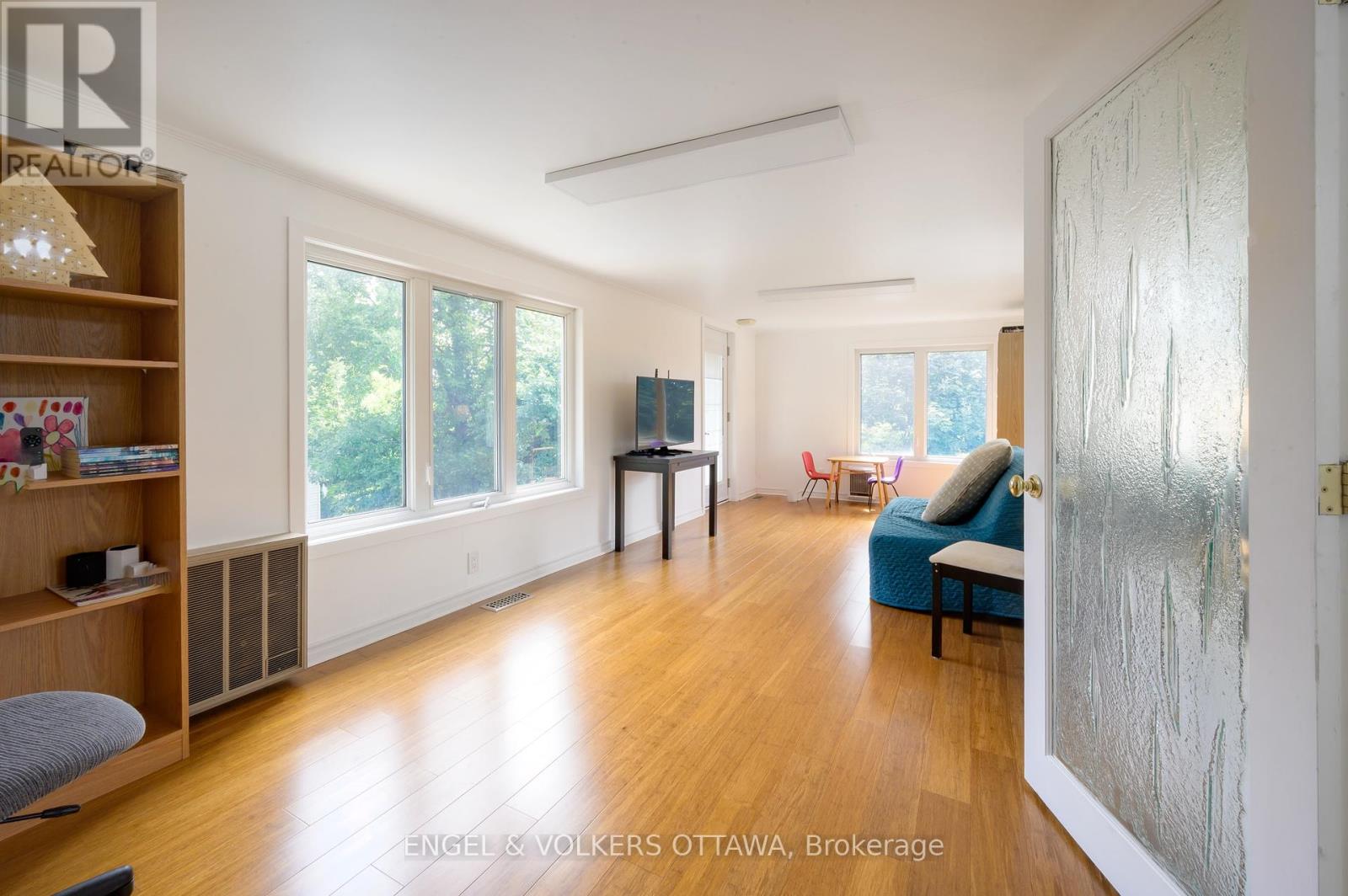 6258 Richmond Road, Ottawa, Ontario  K0A 2Z0 - Photo 31 - X12384647