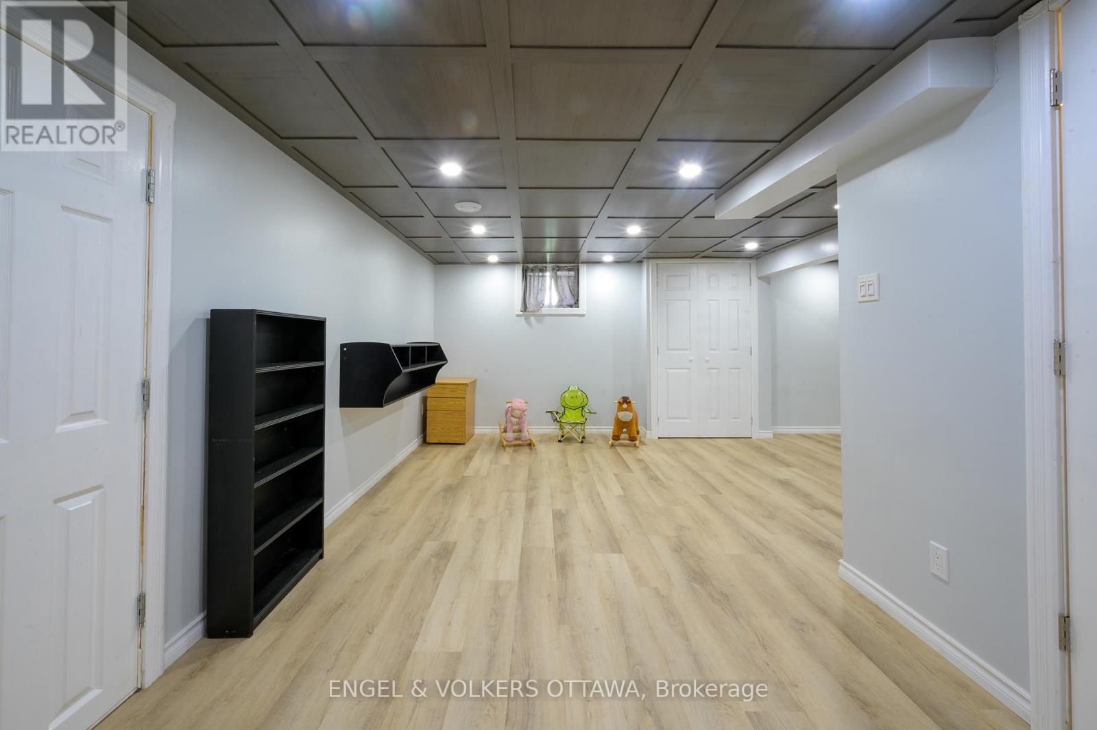 6258 Richmond Road, Ottawa, Ontario  K0A 2Z0 - Photo 36 - X12384647