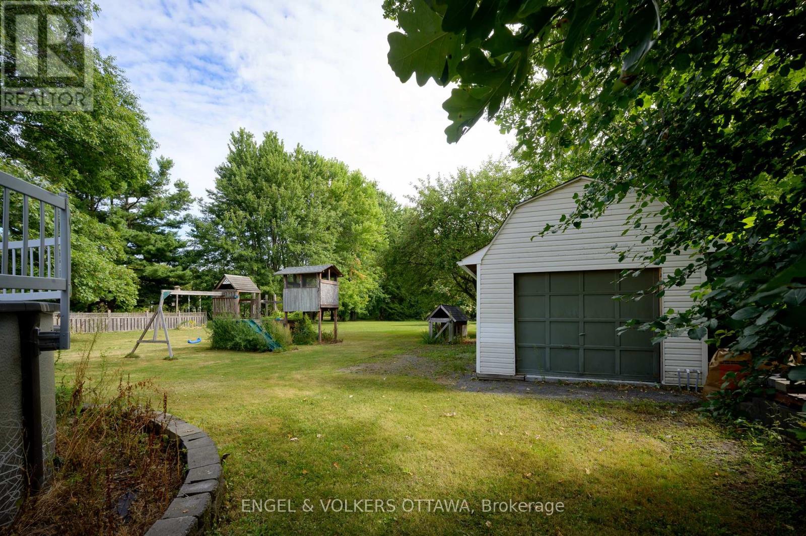 6258 Richmond Road, Ottawa, Ontario  K0A 2Z0 - Photo 49 - X12384647