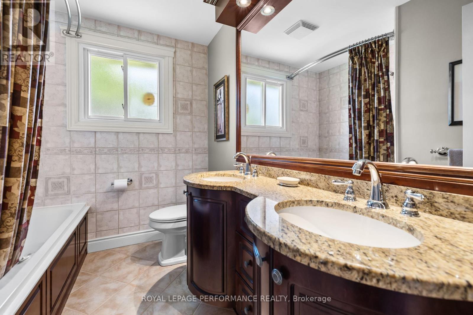 782 Notre Dame Street, Russell, Ontario  K0A 1W0 - Photo 31 - X12384690