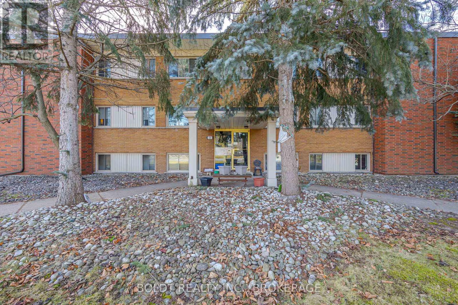 184 LINWELL ROAD, St. Catharines, Ontario