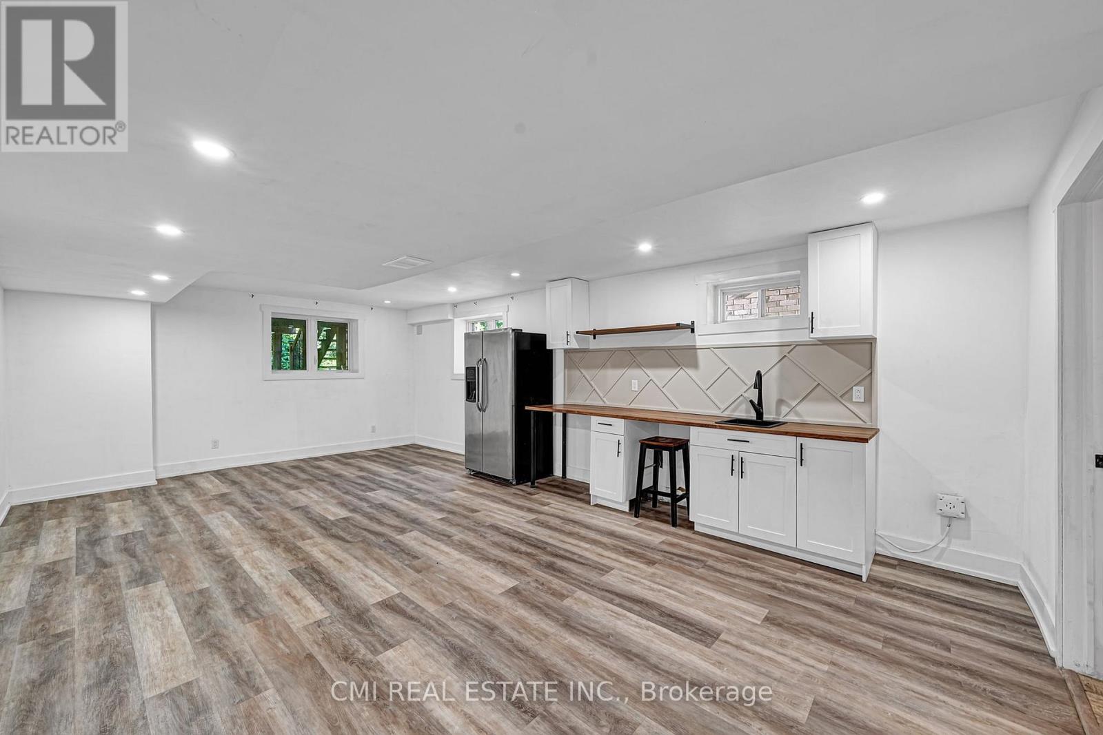 21 Scotia Road, Georgina, Ontario  L0E 1R0 - Photo 40 - N12384516