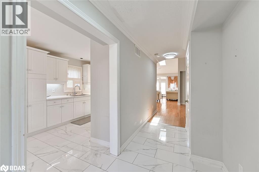 52 Bella Vista Trail, Alliston, Ontario  L9R 2C6 - Photo 6 - 40766429