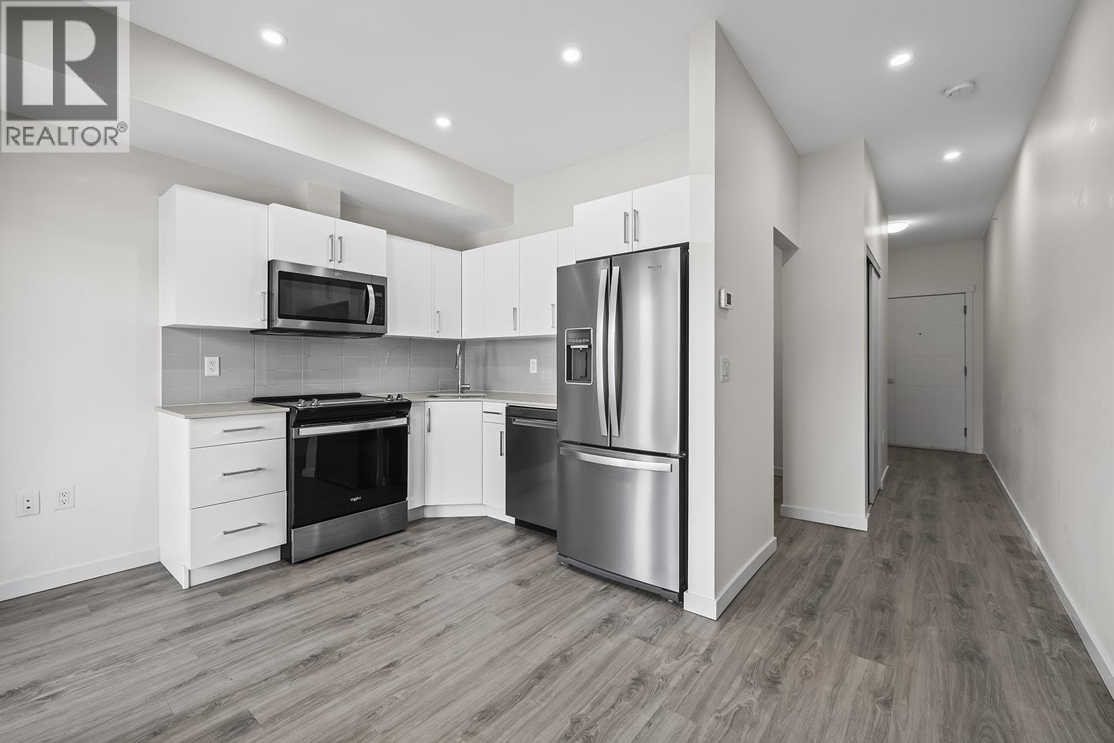 Property at 2345 Butt Road Unit# 513 image 4