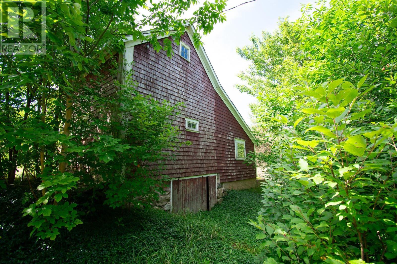 562 Messenger Road, Tremont, Nova Scotia  B0P 1R0 - Photo 12 - 202518692