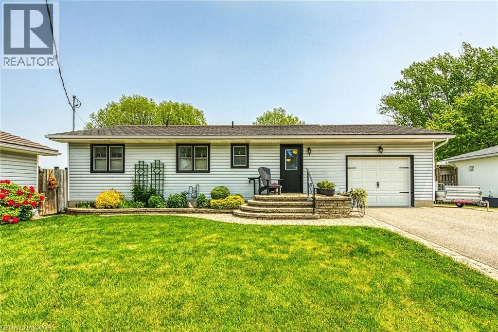 92 Hoover Point Lane, Selkirk, Ontario  N0A 1P0 - Photo 4 - 40766779