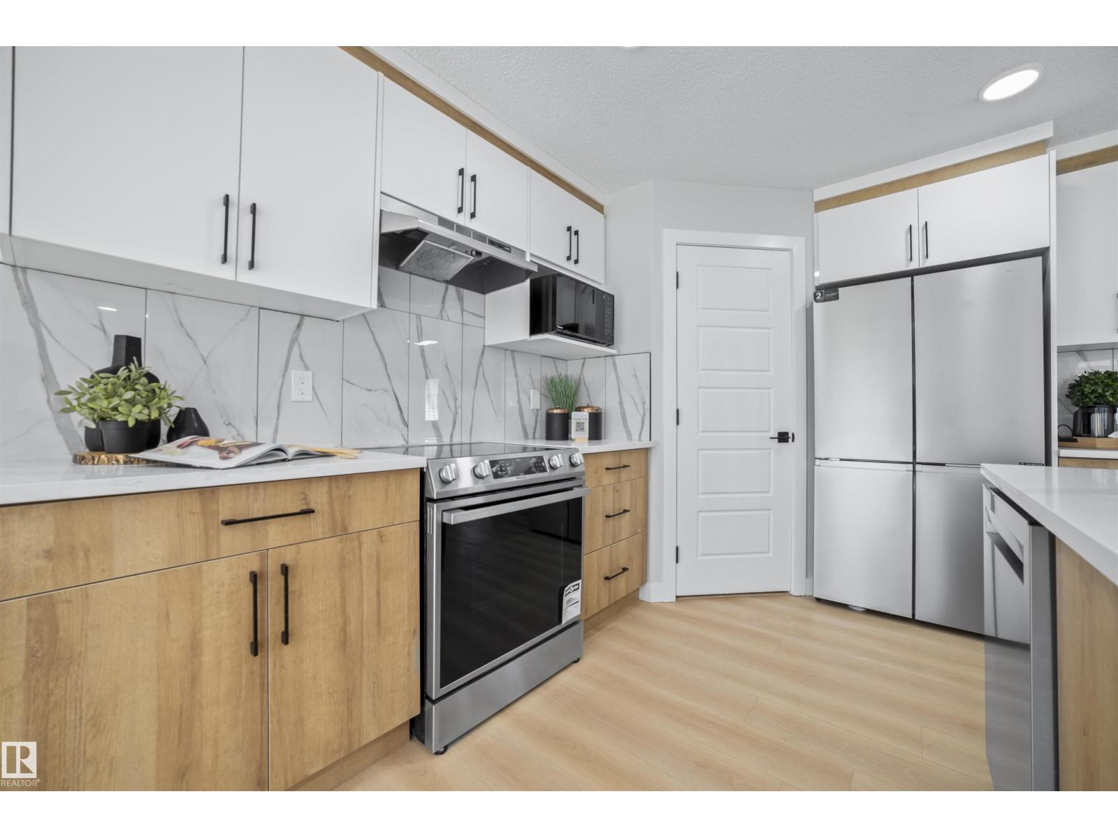 7519 170 Av Nw, Edmonton, Alberta  T5Z 0B2 - Photo 13 - E4456355