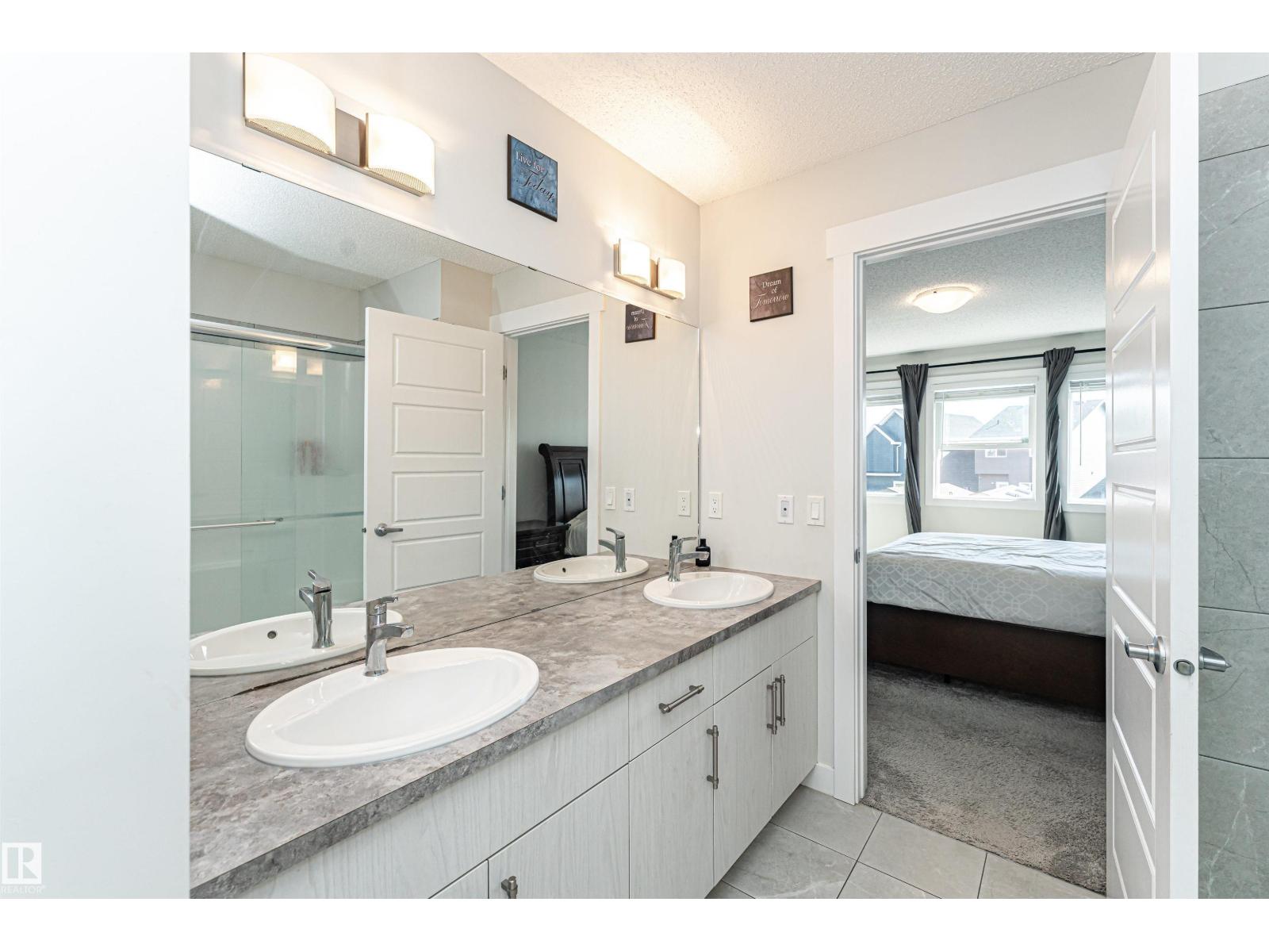 636 Orchards Bv Sw, Edmonton, Alberta  T6X 2L4 - Photo 32 - E4456360