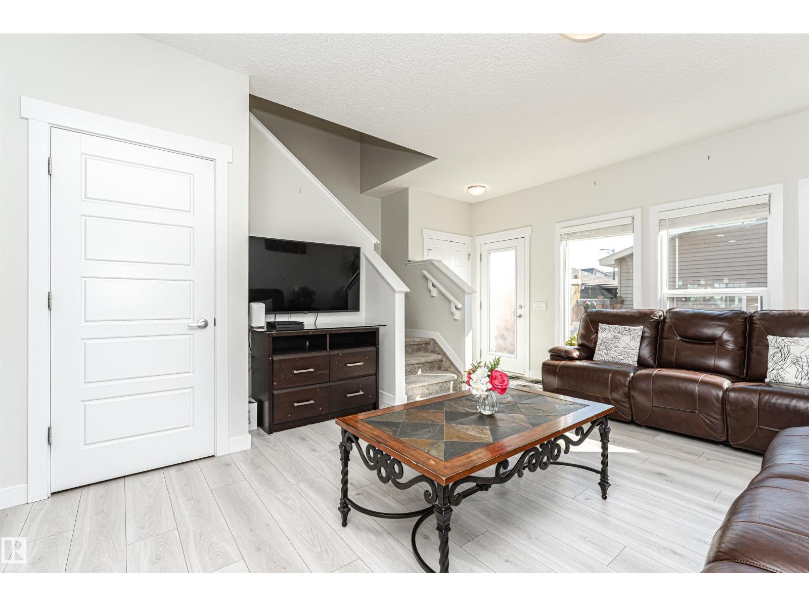 636 Orchards Bv Sw, Edmonton, Alberta  T6X 2L4 - Photo 6 - E4456360
