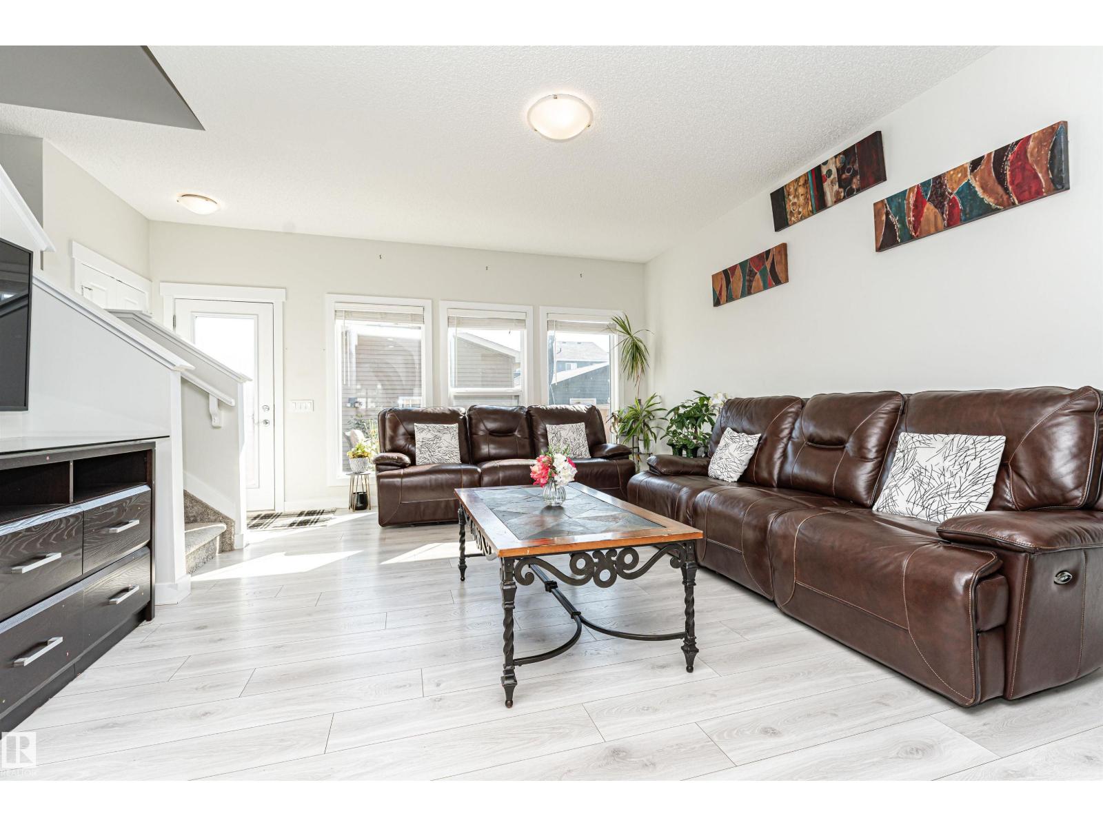 636 Orchards Bv Sw, Edmonton, Alberta  T6X 2L4 - Photo 7 - E4456360