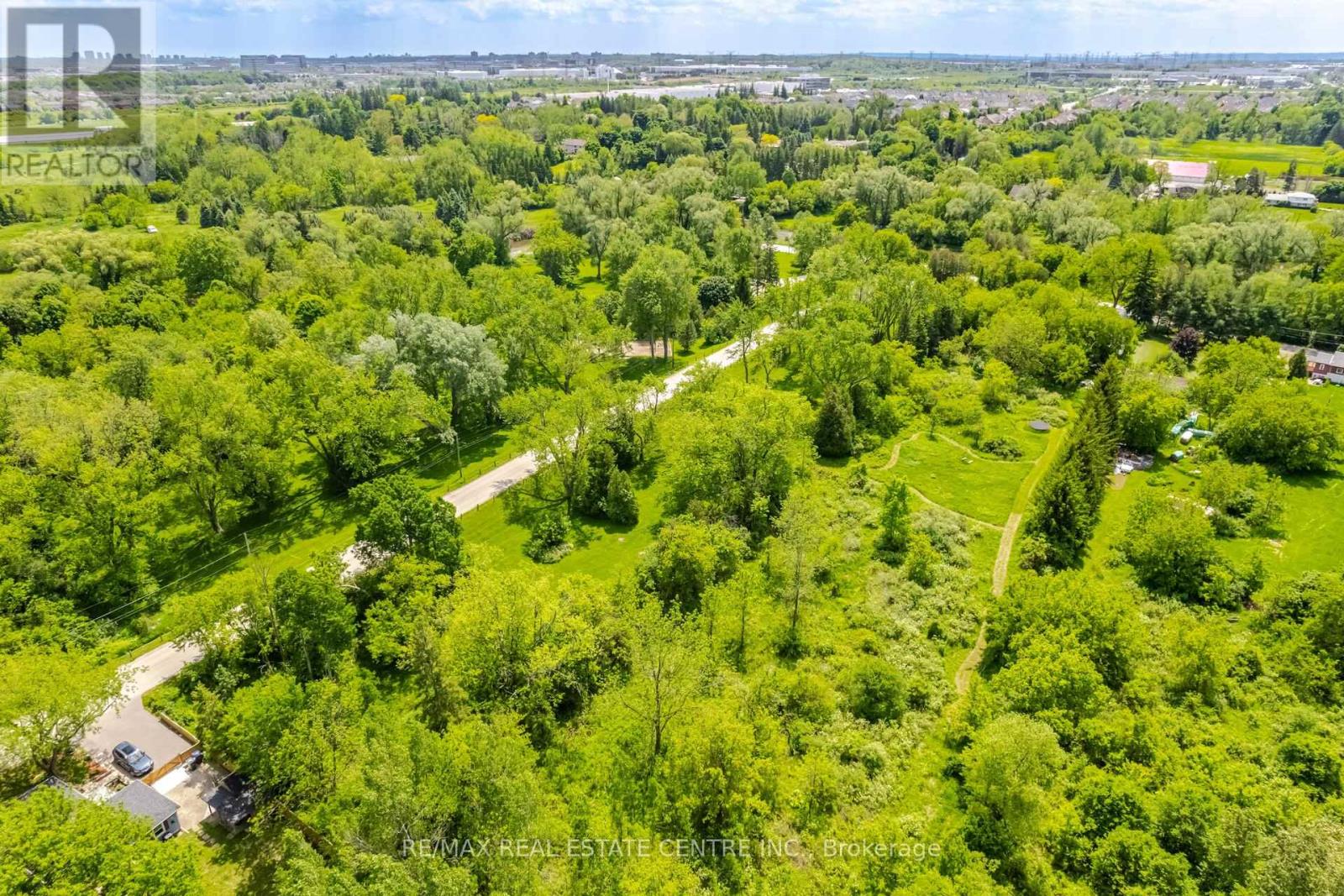 174 Victoria Street, Brampton, Ontario  L6Y 0A6 - Photo 37 - W12384487