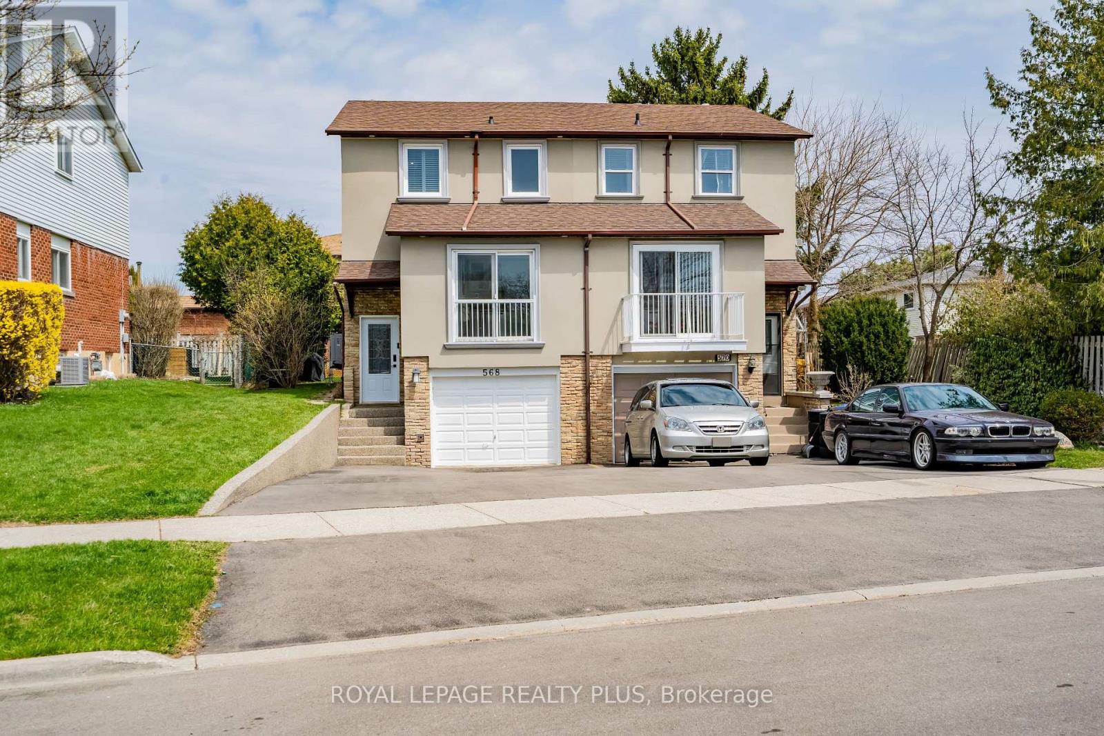 568 Fergo Avenue, Mississauga (Cooksville), Ontario  L5B 2J3 - Photo 40 - W12384513