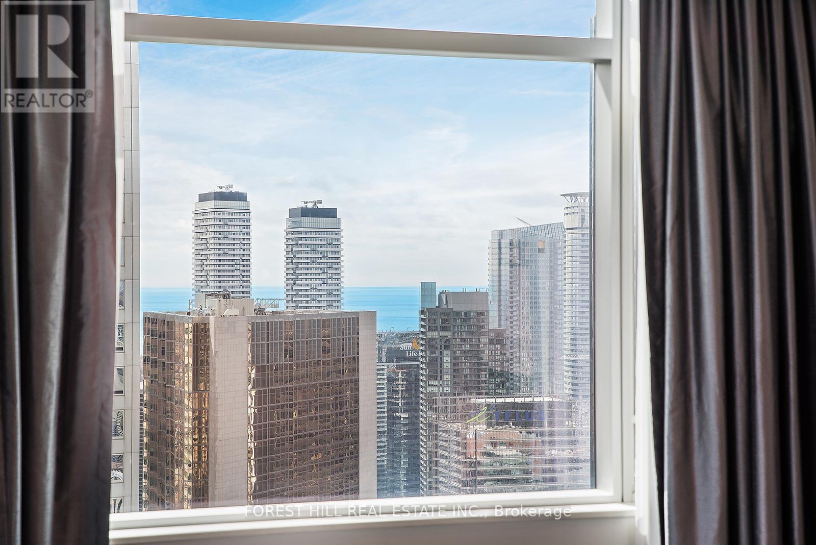 4604 - 311 Bay Street, Toronto, Ontario  M5H 4G5 - Photo 32 - C12336908