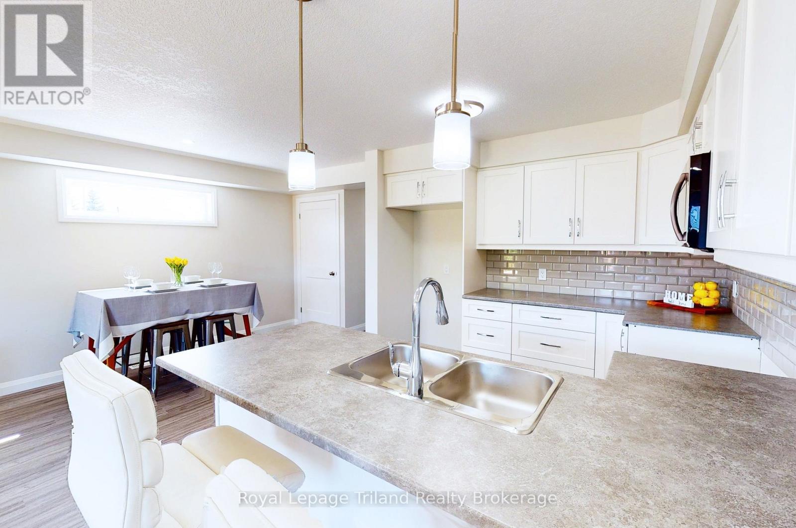 Unit C - 135 Wimpole Street, West Perth, Ontario  N0K 1N0 - Photo 5 - X12384652