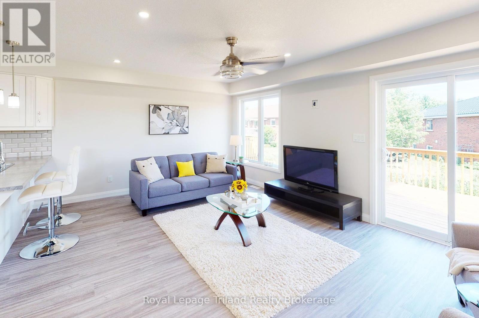 Unit C - 135 Wimpole Street, West Perth, Ontario  N0K 1N0 - Photo 9 - X12384652
