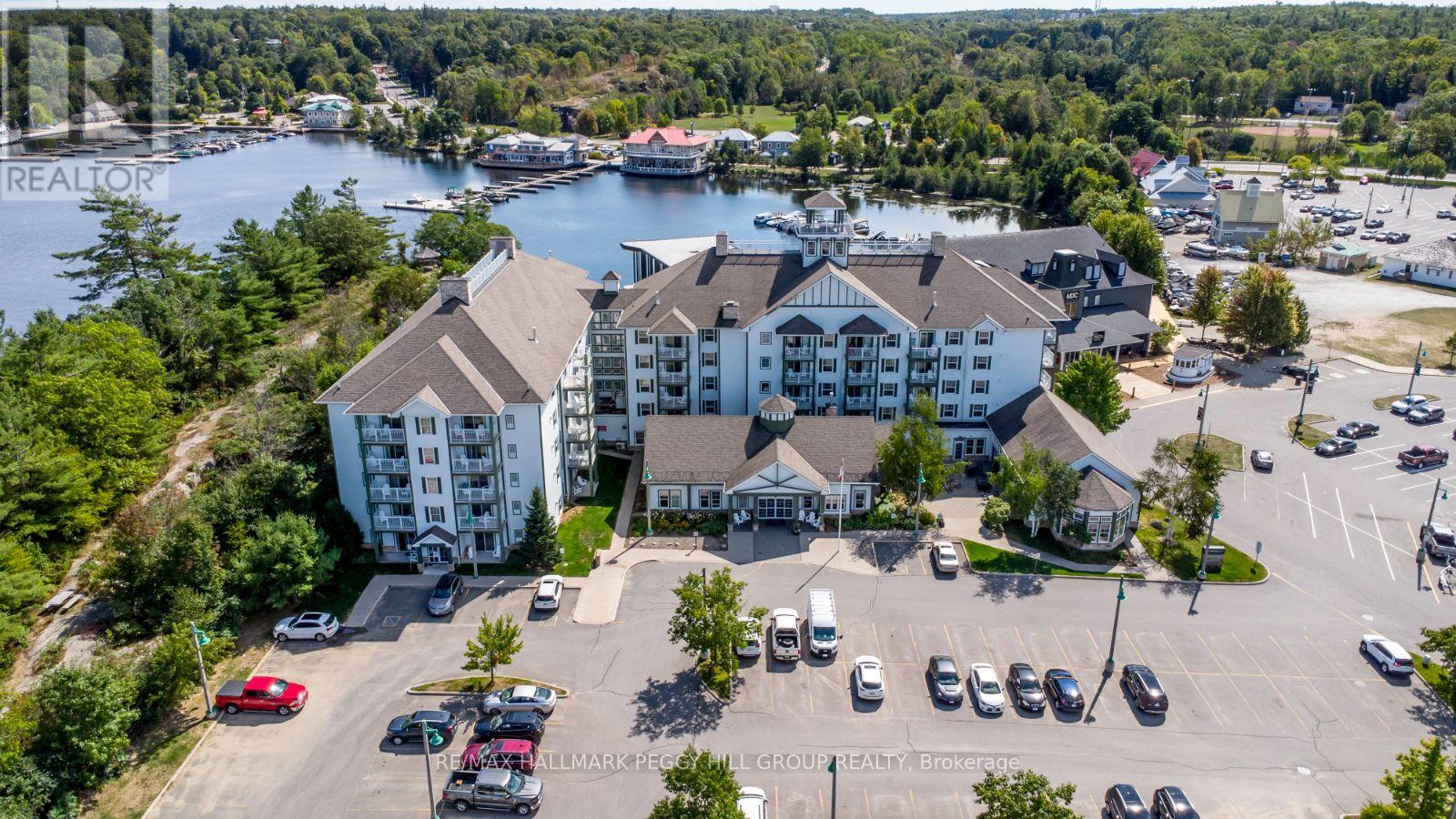 410 - 285 Steamship Bay Road, Gravenhurst, Ontario  P1P 1Z9 - Photo 1 - X12384529