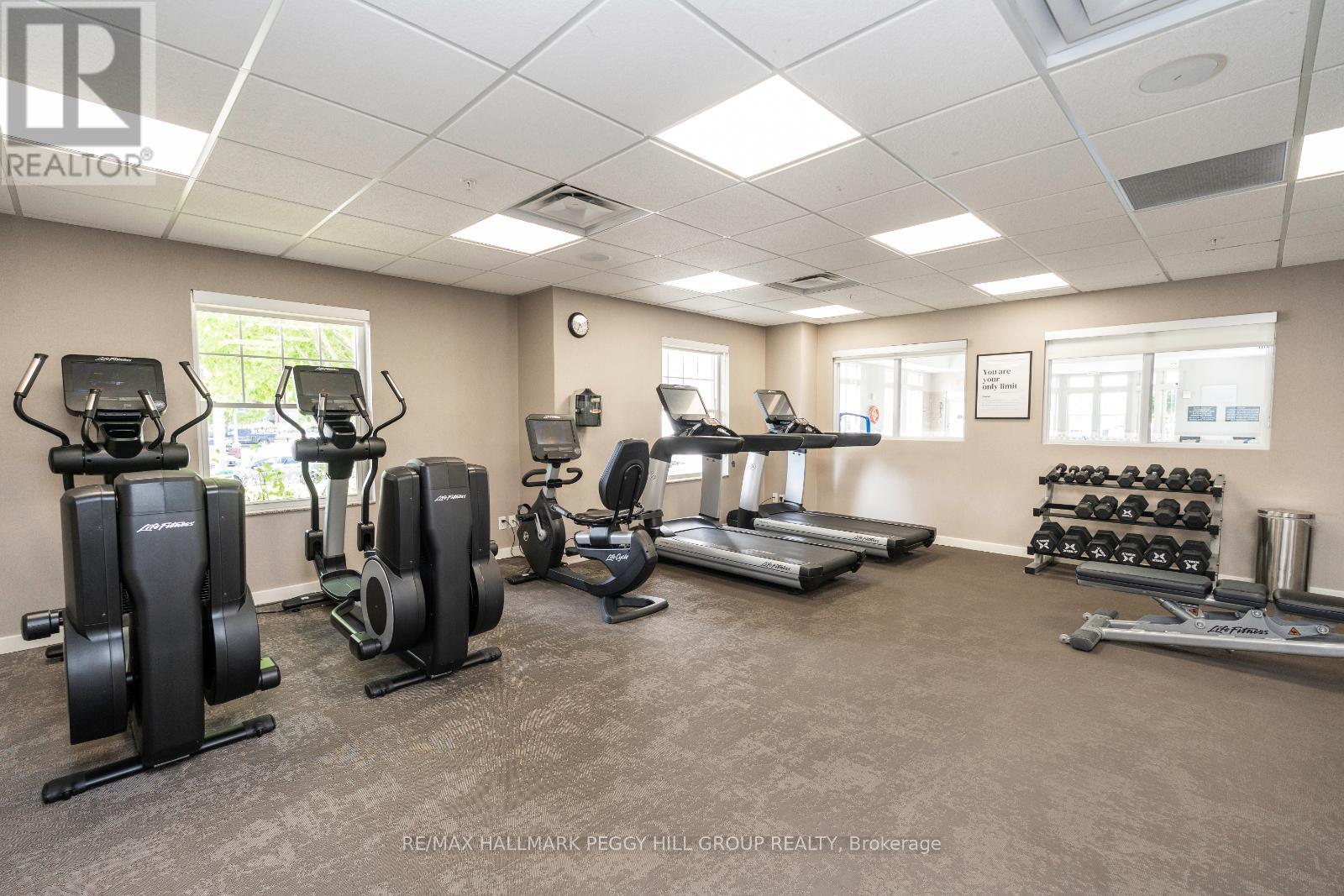 410 - 285 Steamship Bay Road, Gravenhurst, Ontario  P1P 1Z9 - Photo 11 - X12384529