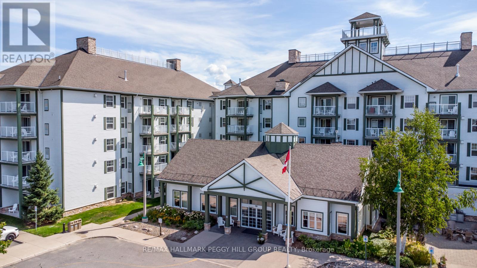410 - 285 Steamship Bay Road, Gravenhurst, Ontario  P1P 1Z9 - Photo 2 - X12384529
