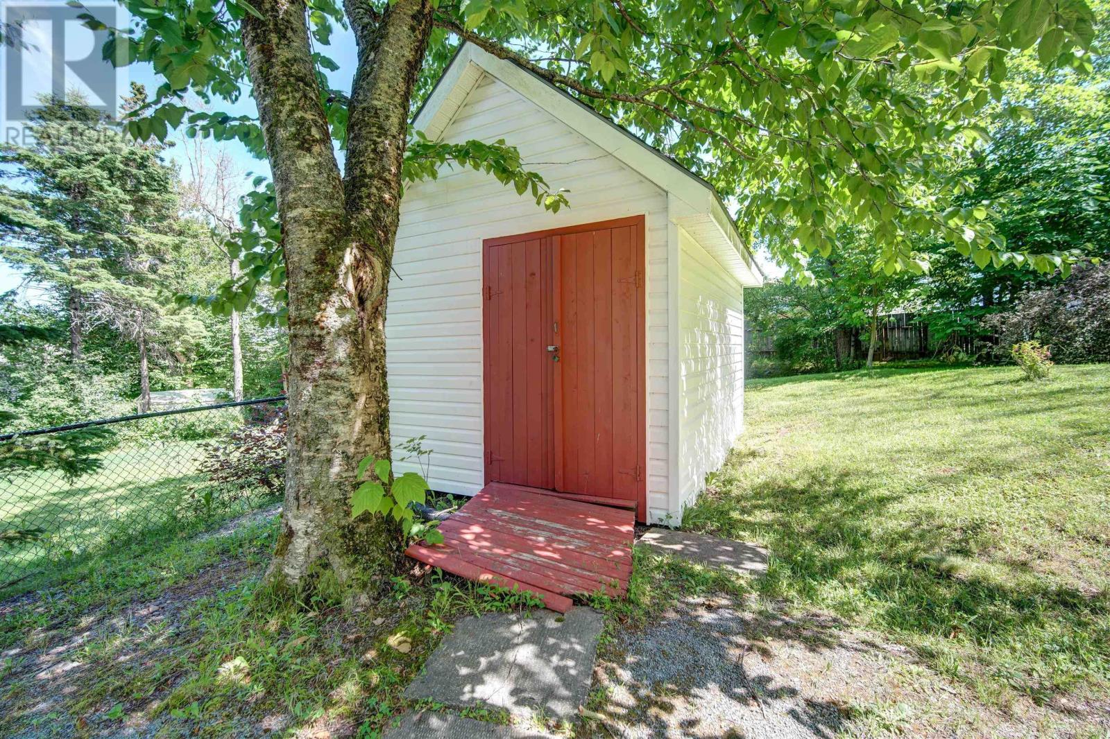 111 Nova Terrace, Colby Village, Nova Scotia  B2V 1B1 - Photo 38 - 202517857