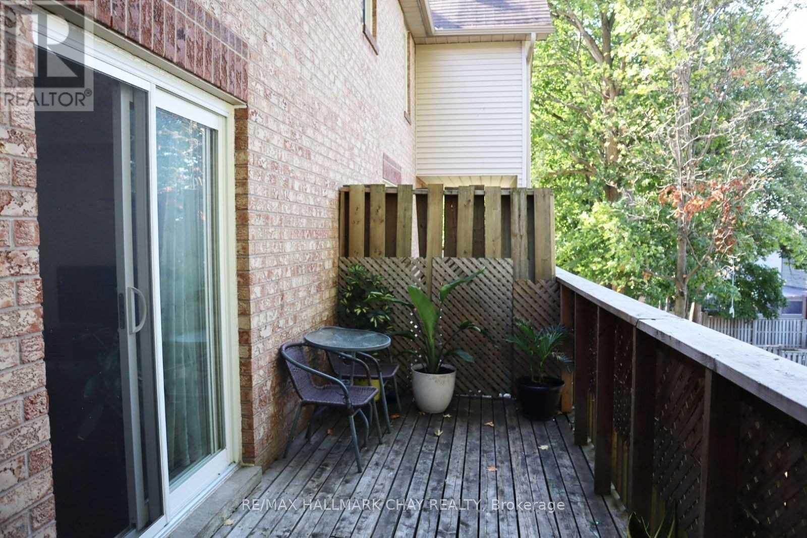 22 - 119 D'ambrosio Drive, Barrie, Ontario  L4N 7R7 - Photo 7 - S12382590