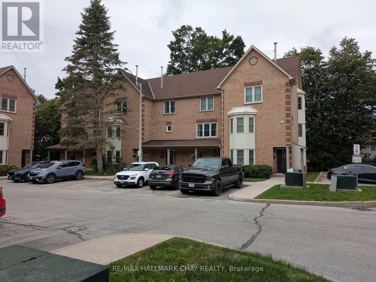 22 - 119 D'ambrosio Drive, Barrie, Ontario  L4N 7R7 - Photo 9 - S12382590