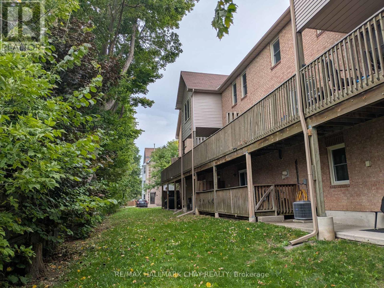 22 - 119 D'ambrosio Drive, Barrie, Ontario  L4N 7R7 - Photo 12 - S12382590