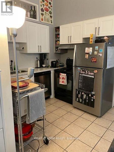 2 - 85 Baldwin Street, Toronto, Ontario  M5T 1L5 - Photo 3 - C12384600