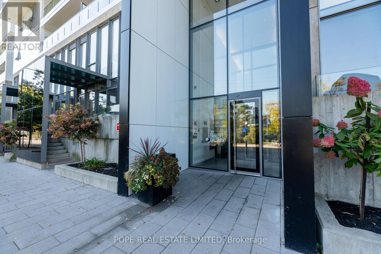 1203 - 32 Trolley Crescent, Toronto (Moss Park), Ontario  M5A 0E8 - Photo 35 - C12384615
