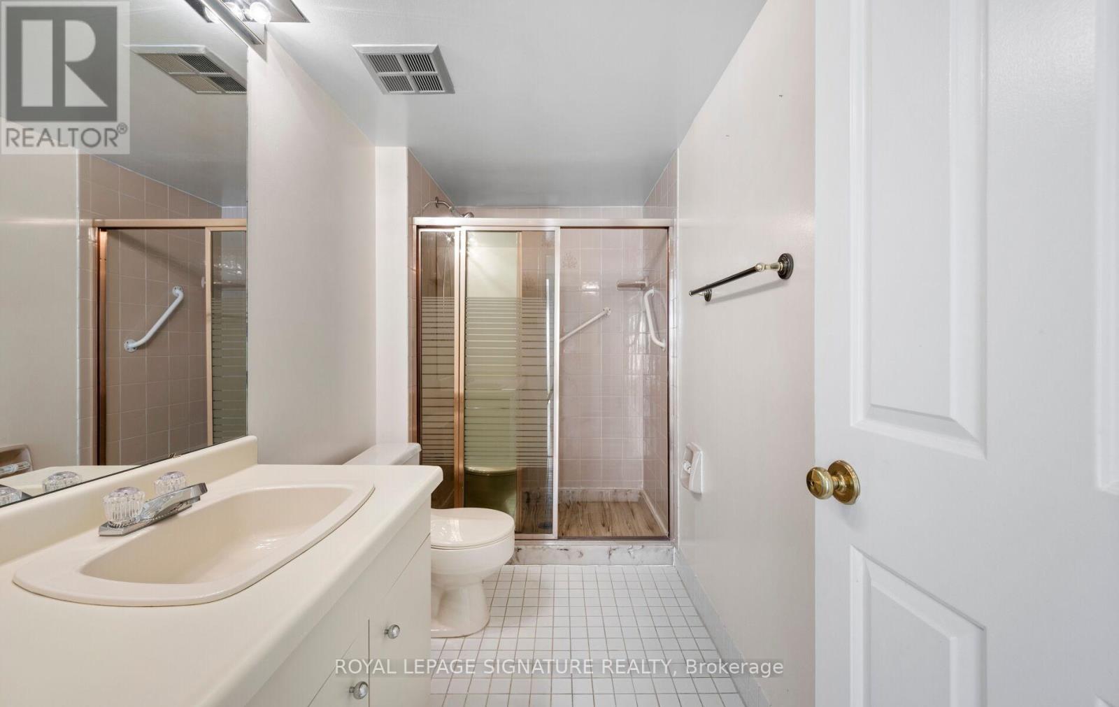 115 - 255 The Donway W, Toronto (Banbury-Don Mills), Ontario  M3B 3M3 - Photo 27 - C12384621