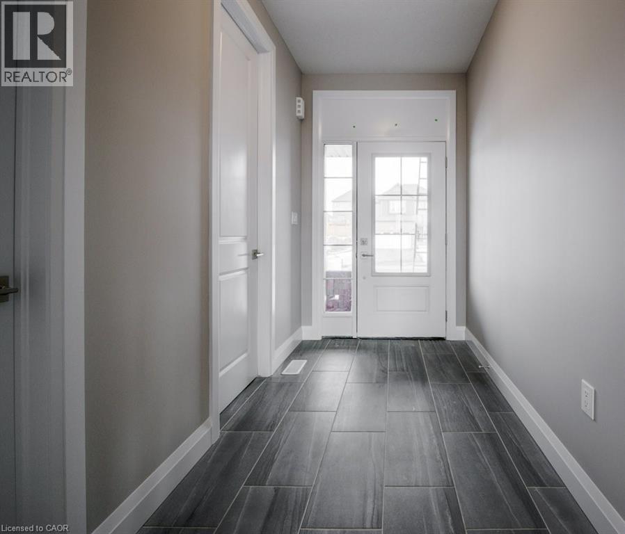 179 Applewood Street, Plattsville, Ontario  N0B 2J0 - Photo 3 - 40766584