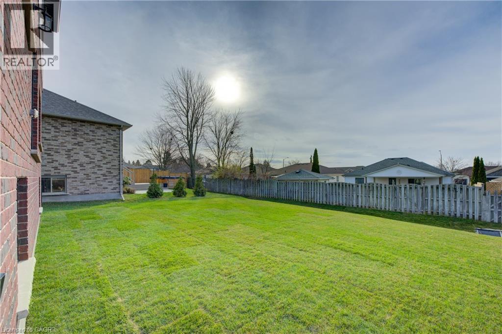 179 Applewood Street, Plattsville, Ontario  N0B 2J0 - Photo 38 - 40766584