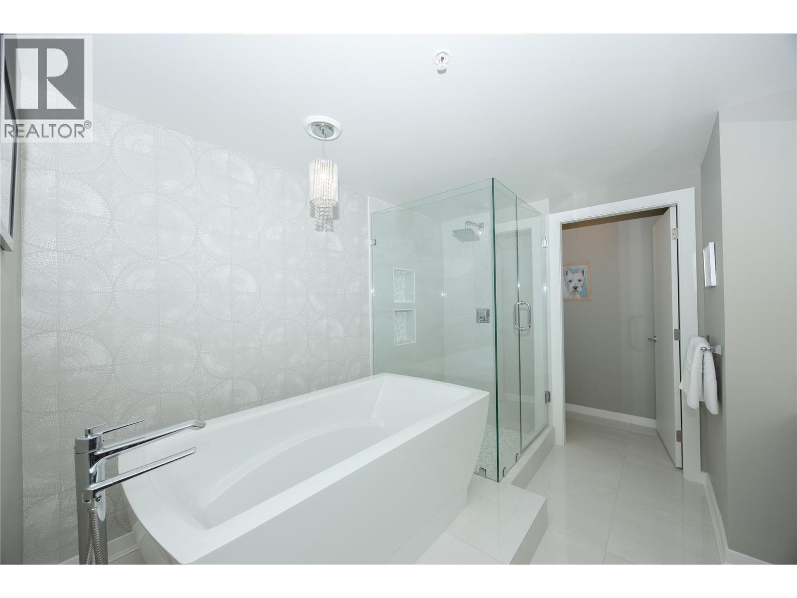1075 Sunset Drive Unit# 2604, Kelowna, British Columbia  V1Y 9Y9 - Photo 25 - 10361318