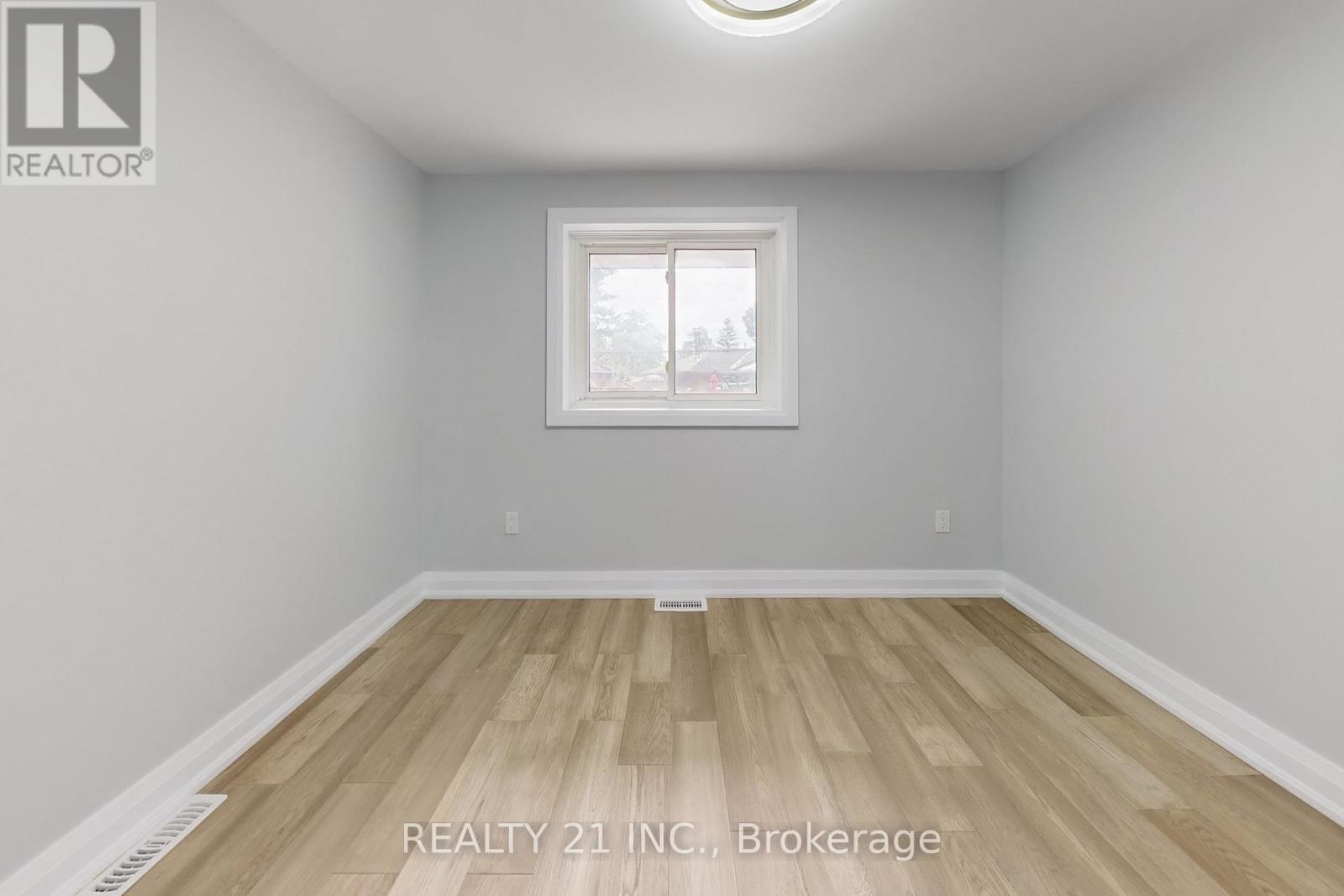7 Stoney Creek Drive, Toronto, Ontario  M1E 3L2 - Photo 17 - E12384612