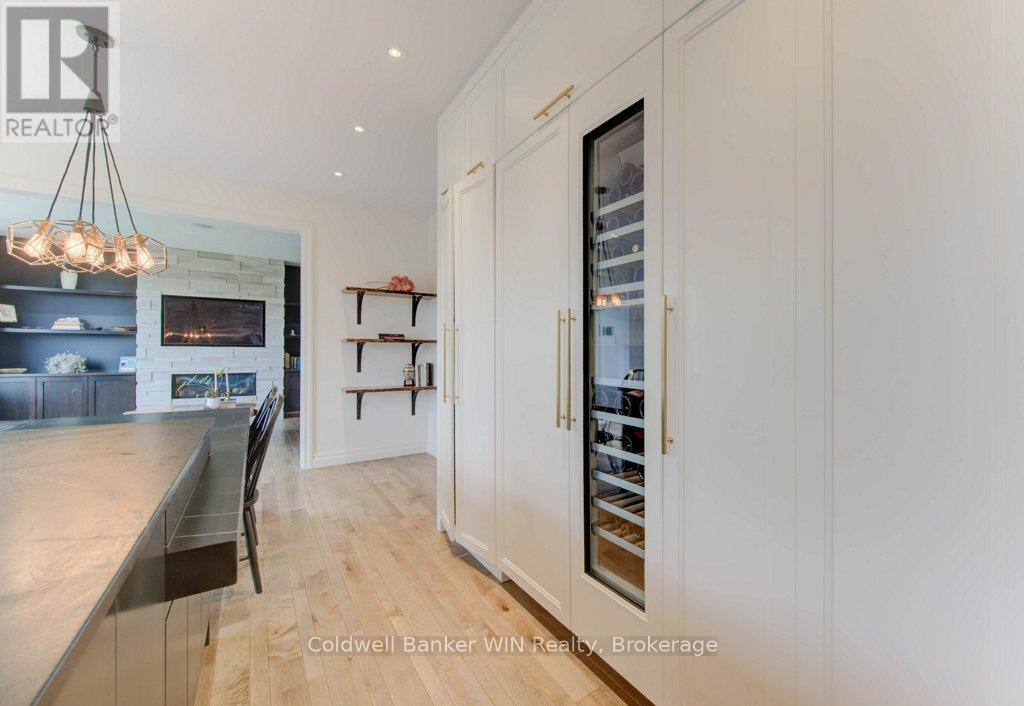 422 Rideau River Street, Waterloo, Ontario  N2V 2Y4 - Photo 22 - X12384723