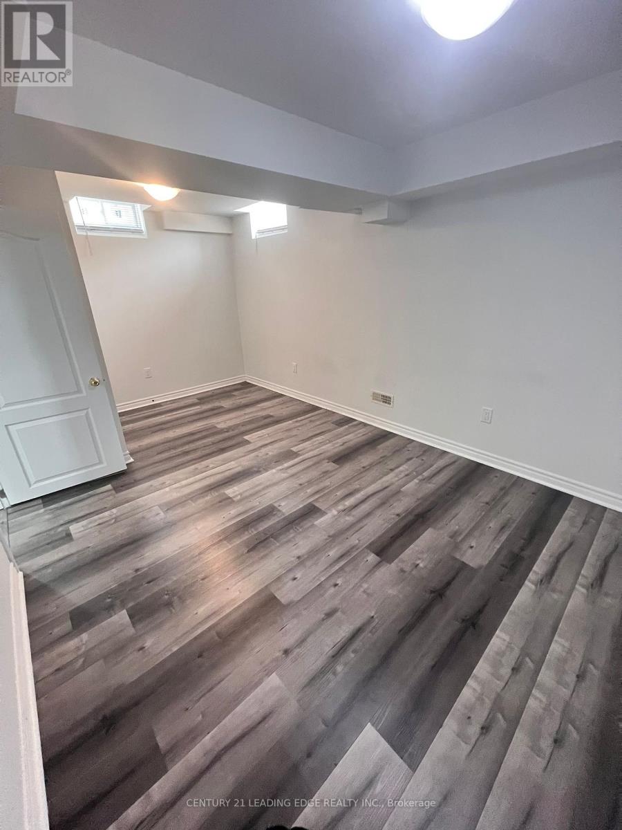 Lower - 230 Wardlaw Place, Vaughan, Ontario  L4H 3J5 - Photo 6 - N12384572