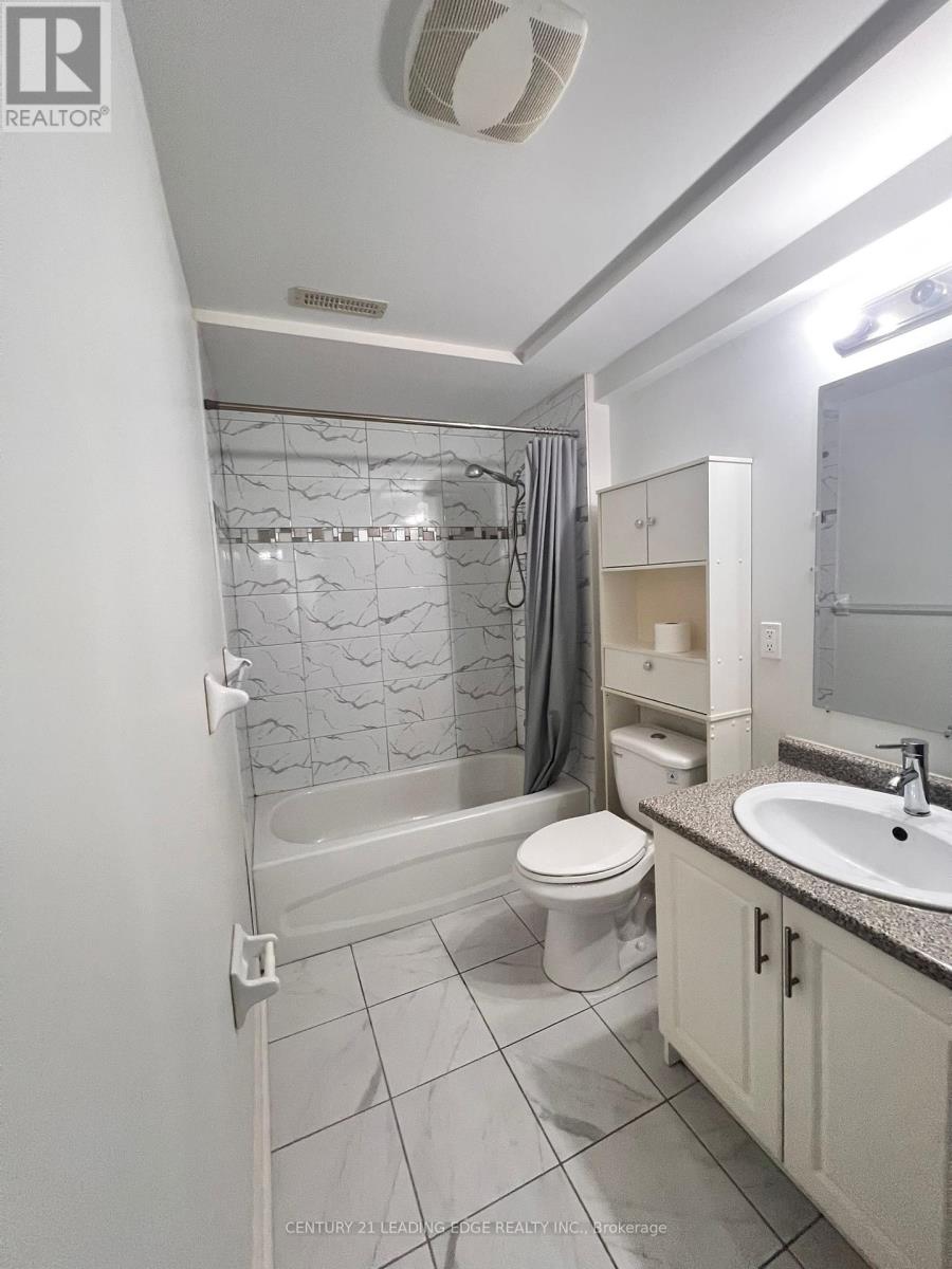 Lower - 230 Wardlaw Place, Vaughan, Ontario  L4H 3J5 - Photo 8 - N12384572
