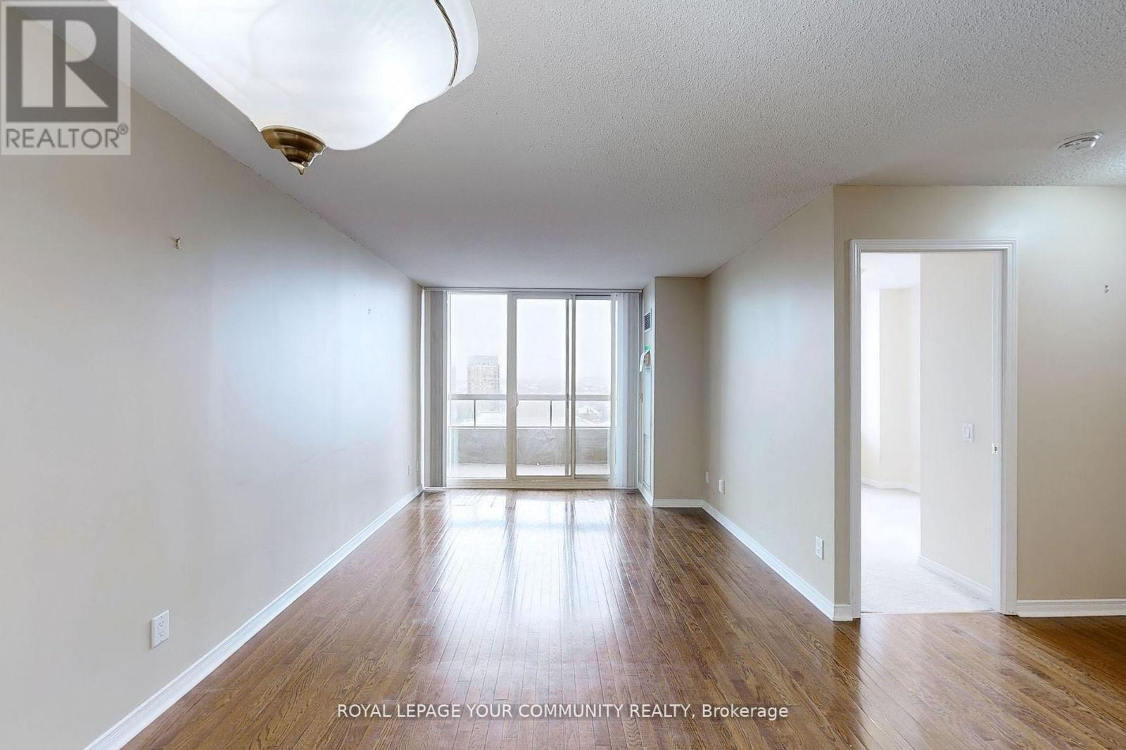 1003 - 9 Northern Heights Drive, Richmond Hill, Ontario  L4B 4H5 - Photo 7 - N12384573
