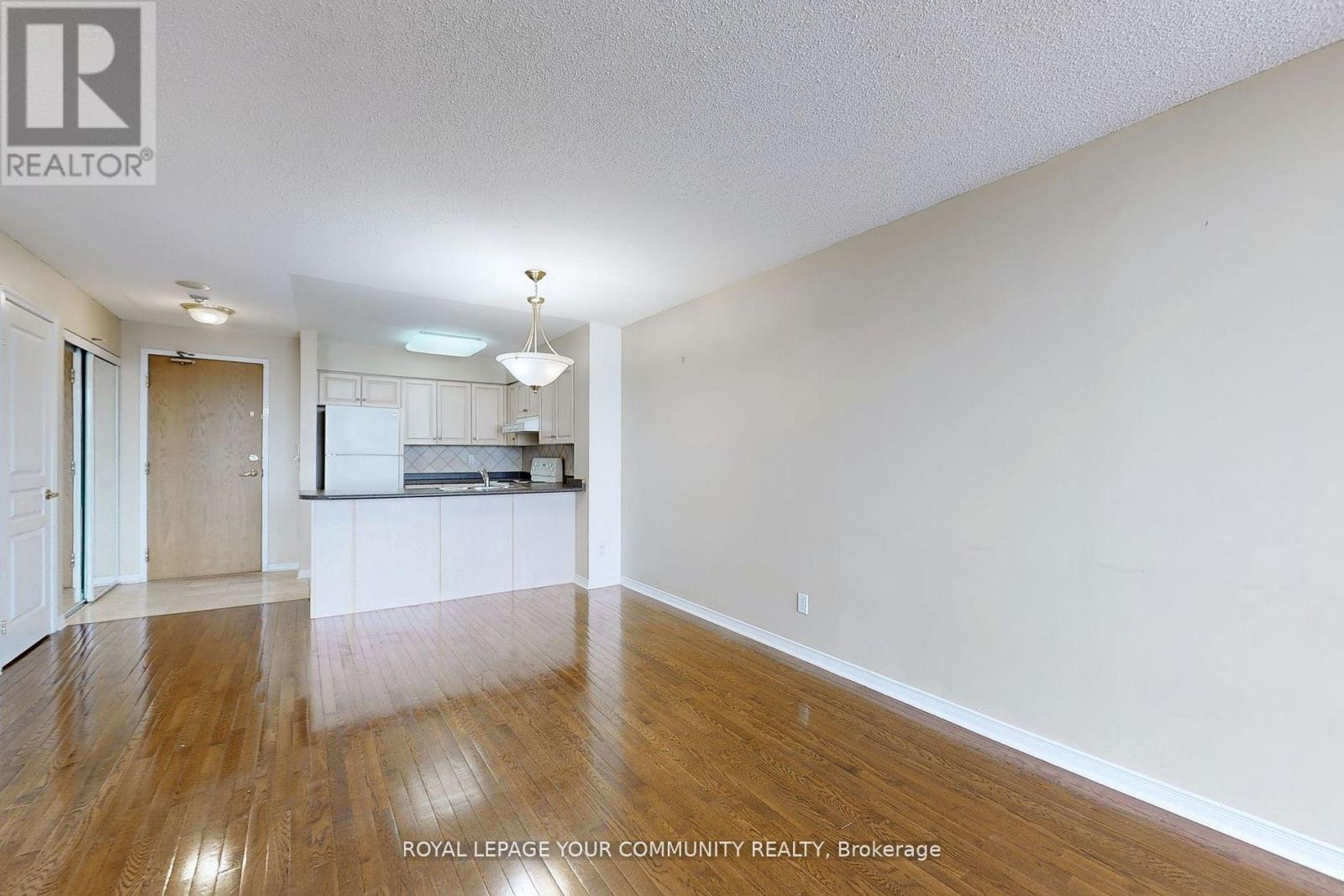 1003 - 9 Northern Heights Drive, Richmond Hill, Ontario  L4B 4H5 - Photo 9 - N12384573