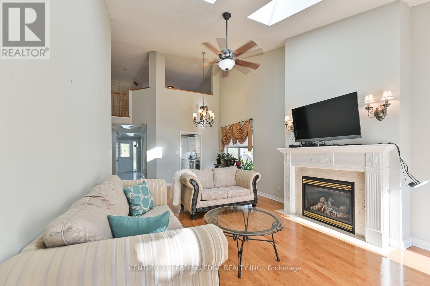 52 Bella Vista Trail, New Tecumseth (Alliston), Ontario  L9R 2C6 - Photo 13 - N12384656