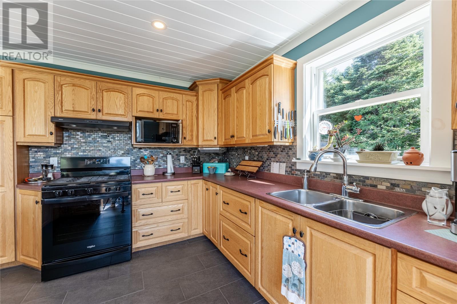 223 Old Broad Cove Road, Portugal Cove - St. Phillips, Newfoundland & Labrador  A1M 3M2 - Photo 8 - 1289963