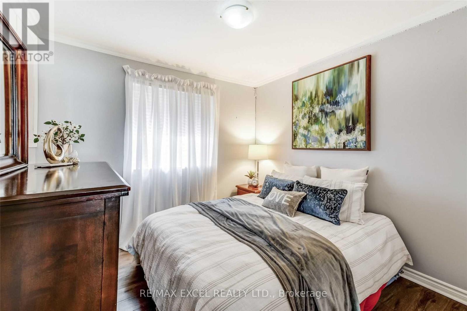 Main - 3 Sedgewood Way, Barrie, Ontario  L4N 0B9 - Photo 14 - S12384587